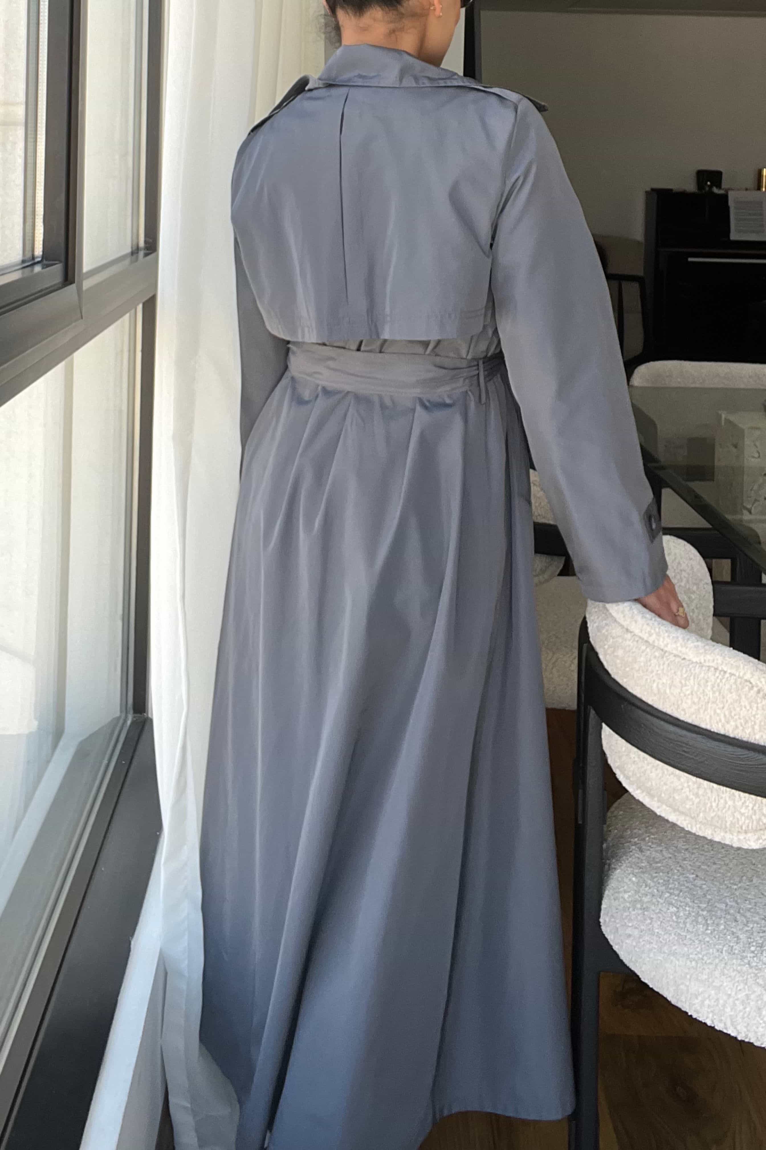 ترنچ کت طوسی نوک‌مدادی